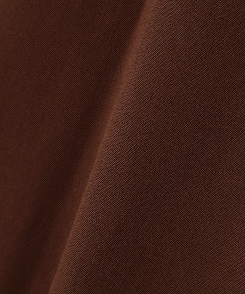 MARGARET HOWELL（マーガレットハウエル）の「COTTON GABARDINE（トレンチコート・レディース・ブラウン/ブラック・1/2）」の11枚目の写真