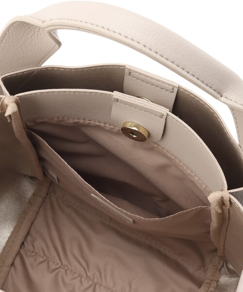 index（インデックス）の「◆3層ミドルサイズショルダーバッグ（ショルダーバッグ・レディース・ベージュ/ブラック/シルバー・00）」の5枚目の写真