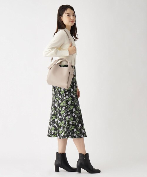 index（インデックス）の「◆3層ミドルサイズショルダーバッグ（ショルダーバッグ・レディース・ベージュ/ブラック/シルバー・00）」の21枚目の写真