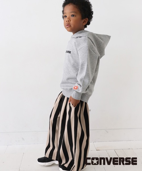 antiqua（アンティカ）の「CONVERSE ロゴフーディー（パーカー・キッズ・ブルー系その他/アイボリー/杢グレー/ブラック・160/130/150/140）」の8枚目の写真