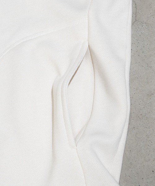 Red Cap Girl（レッドキャプガール）の「【a-r】〔RedCapGirl/レッドキャップガール〕サイドライン ワンポイント刺繍 ハーフジップ（スウェット・メンズ・ネイビー/アイボリー/ブラック・LARGE/MEDIUM/X-LARGE）」の12枚目の写真