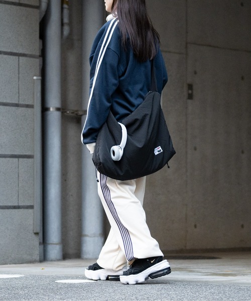 Red Cap Girl（レッドキャプガール）の「【a-r】〔RedCapGirl/レッドキャップガール〕サイドライン ワンポイント刺繍 ハーフジップ（スウェット・メンズ・ネイビー/アイボリー/ブラック・LARGE/MEDIUM/X-LARGE）」の20枚目の写真