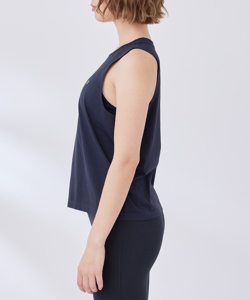 Spiritual Gangster（スピリチュアルギャングスター）の「【SPIRITUAL GANGSTER】ELEVATE SEAMLESS MUSCLE TANK（タンクトップ・レディース・ブラック/レッド/ホワイト系その他・S）」の13枚目の写真