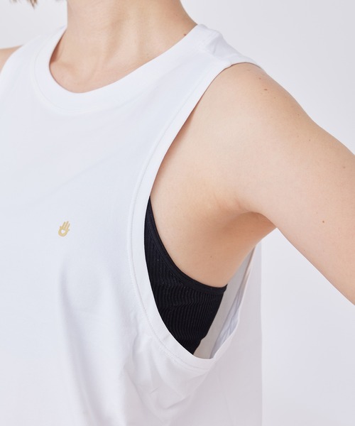 Spiritual Gangster（スピリチュアルギャングスター）の「【SPIRITUAL GANGSTER】ELEVATE SEAMLESS MUSCLE TANK（タンクトップ・レディース・ブラック/レッド/ホワイト系その他・S）」の19枚目の写真