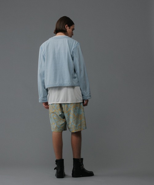 ADAM ET ROPE'(アダムエロペ)の「デニム カラーレス ルーズ ジャケット(デニムジャケット・メンズ・ブルー系その他6/ネイビー・L/M)」の19枚目の写真