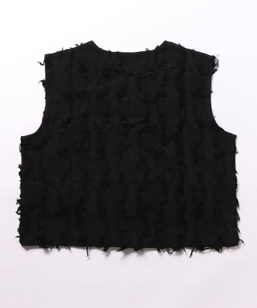 Settimissimo（セッティミッシモ）の「フリンジ ジャガード フロントボタン ジレ ベスト（ベスト・レディース・ブラック/アイボリー・FREE）」の3枚目の写真