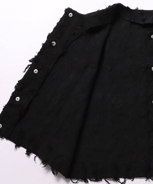 Settimissimo（セッティミッシモ）の「フリンジ ジャガード フロントボタン ジレ ベスト（ベスト・レディース・ブラック/アイボリー・FREE）」の4枚目の写真