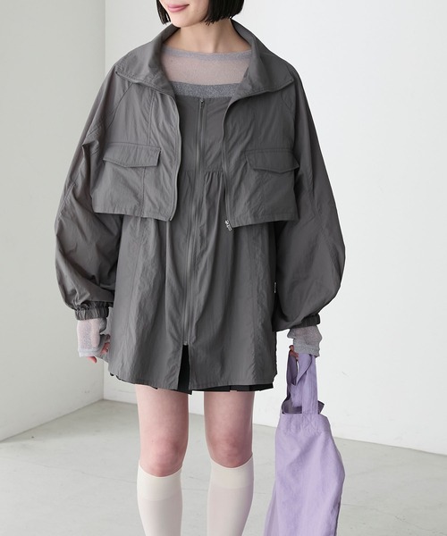 forksy.(フォルクシー)の「【forksy.】ナイロンショート丈ジップブルゾン&ビスチェセット(ナイロンジャケット・レディース・ライトブルー/アイボリー/ダークグレー・FREE)」の22枚目の写真