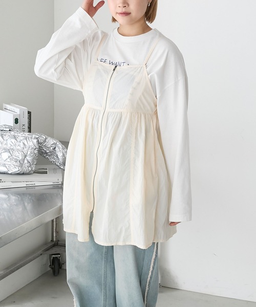 forksy.(フォルクシー)の「【forksy.】ナイロンショート丈ジップブルゾン&ビスチェセット(ナイロンジャケット・レディース・ライトブルー/アイボリー/ダークグレー・FREE)」の19枚目の写真