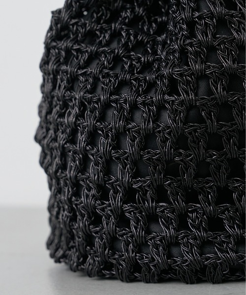 Actually（アクチュアリー）の「メタリックコードヤーン 巾着バッグ（ショルダーバッグ・レディース・ブラック/ブルー/シルバー・フリー）」の8枚目の写真