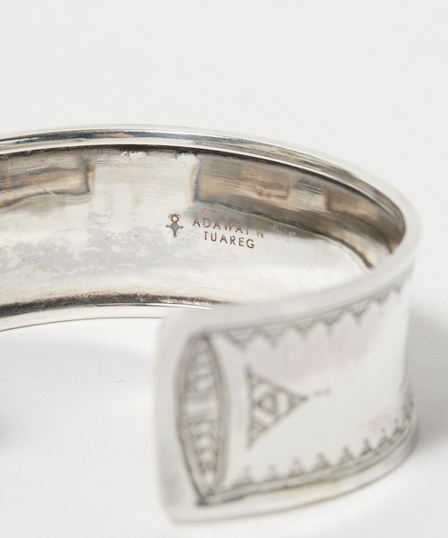 Adawat’n Tuareg / アダワット トゥアレグ　バングル Adawat'n Tuareg (アダワット トゥアレグ) Ignwan バングル