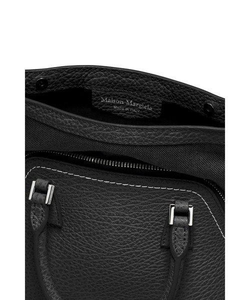 Maison Margiela（メゾンマルジェラ）の「5AC CLASSIQUE MICRO（ショルダーバッグ・レディース・ブラック・ONE SIZE）」の14枚目の写真