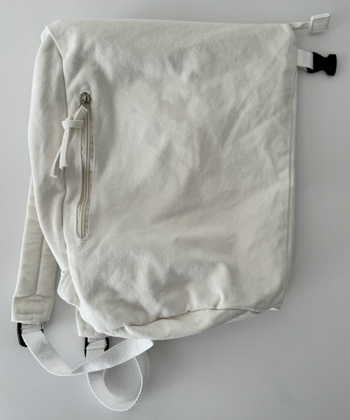 CANAL JEAN（キャナルジーン）の「El mar　トライアングルバックパック（バックパック/リュック・レディース・アイボリー/ブラック・ONE SIZE）」の13枚目の写真