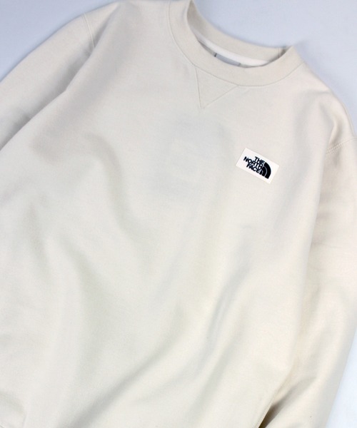 THE NORTH FACE(ザノースフェイス)の「【THE NORTH FACE】ノースフェイス W HERITAGE PATCH CREW ヘリテージパッチクルー スウェット レディース NF0A7UOO(スウェット・レディース・ラベンダー/スモークピンク/オフホワイト/グレー・M/L/XS/S)」の5枚目の写真