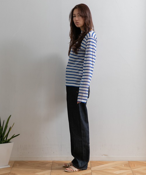 YANUK(ヤヌーク)の「YANUK ボーイズストレート LEA OWI(デニムパンツ・レディース・インディゴブルー・23/24/25)」の5枚目の写真