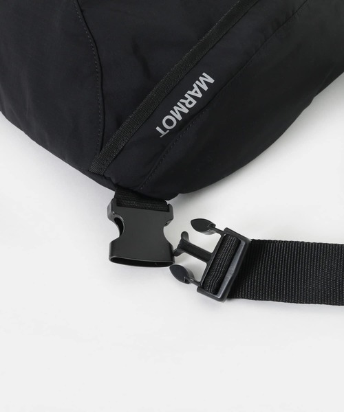 MARMOT CAPITAL（マーモットキャピタル）の「MARMOT CAPITAL　SLING BAG（バックパック/リュック・レディース・ブラック・-）」の6枚目の写真