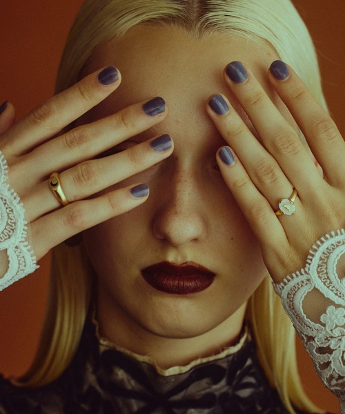 ANU（アヌ）の「crescent moon ring - クレセントムーンリング（リング・レディース・ゴールド/シルバー・9号/11号）」の11枚目の写真