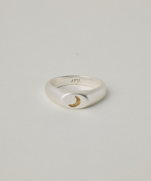 ANU（アヌ）の「crescent moon ring - クレセントムーンリング（リング・レディース・ゴールド/シルバー・9号/11号）」の19枚目の写真