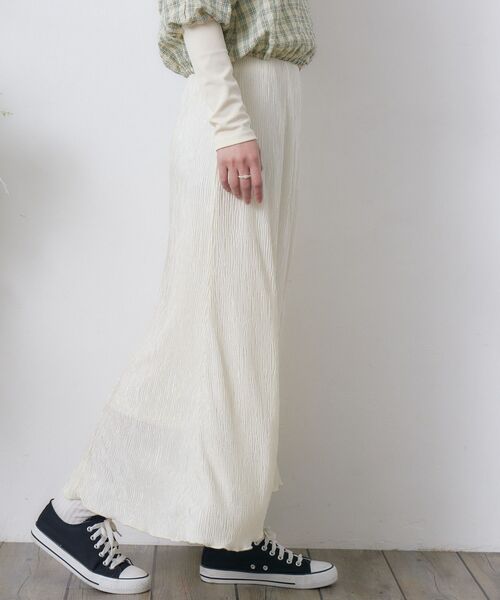 RETRO GIRL(レトロガール)の「細プリーツロングSK(スカート・レディース・ブラック/ブルー系その他/ナチュラル/シルバー・FREE)」の8枚目の写真