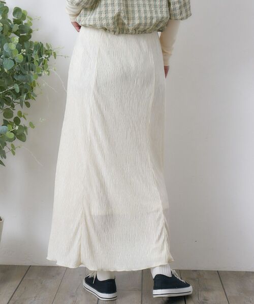 RETRO GIRL(レトロガール)の「細プリーツロングSK(スカート・レディース・ブラック/ブルー系その他/ナチュラル/シルバー・FREE)」の9枚目の写真