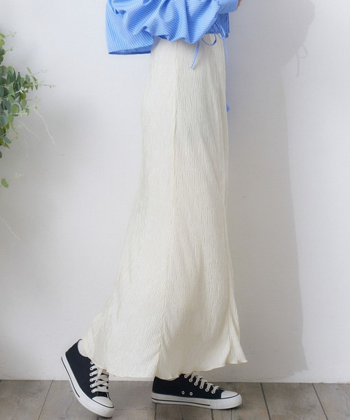 RETRO GIRL(レトロガール)の「細プリーツロングSK(スカート・レディース・ブラック/ブルー系その他/ナチュラル/シルバー・FREE)」の3枚目の写真