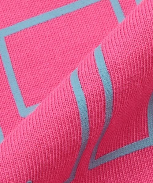 X-girl Stages（エックスガールステージス）の「脇シャーリングビッグロゴ半袖Tシャツ（Tシャツ/カットソー・キッズ・オフホワイト/ブラック/ピンク・110cm/120cm/130cm/140cm/100cm/90cm）」の14枚目の写真