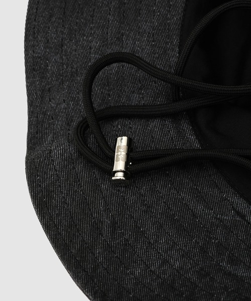 GANNI(ガニー)の「Fisherman Bucket Hat Denim(ハット・レディース・ブラック・XS/S/M/L)」の6枚目の写真