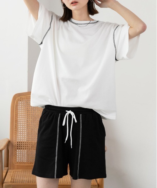 ad thie(アドティエ)の「配色ステッチ スムースTシャツ(Tシャツ/カットソー・レディース・ブラック/杢グレー/ラベンダー/オフホワイト/ブラウン・FREE)」の12枚目の写真