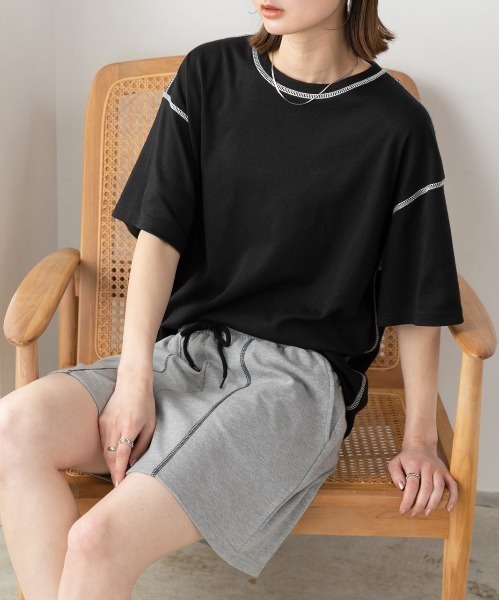 ad thie(アドティエ)の「配色ステッチ スムースTシャツ(Tシャツ/カットソー・レディース・ブラック/杢グレー/ラベンダー/オフホワイト/ブラウン・FREE)」の20枚目の写真