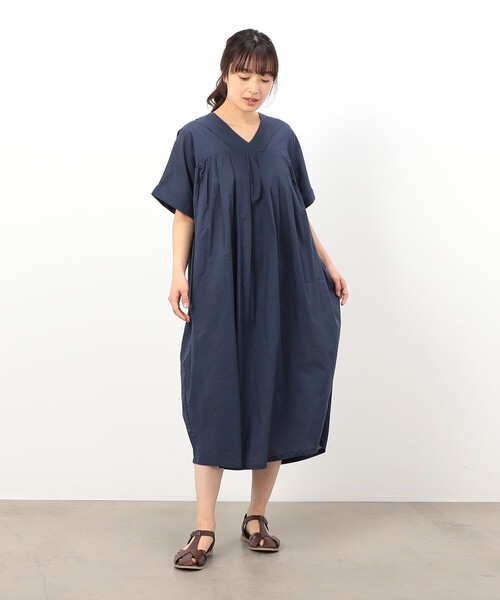 ONIGIRI(オニギリ)の「インドコットン タックワンピース(ワンピース・レディース・チャコール/ネイビー/ホワイト・FREE)」の12枚目の写真