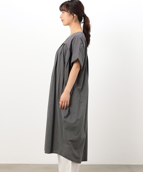ONIGIRI(オニギリ)の「インドコットン タックワンピース(ワンピース・レディース・チャコール/ネイビー/ホワイト・FREE)」の15枚目の写真