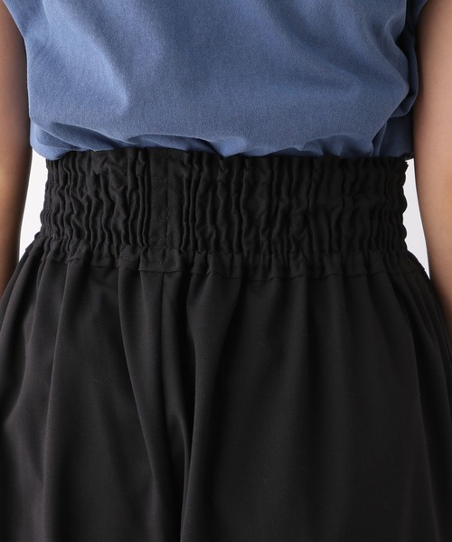 LEPSIM（レプシィム）の「スラックスギャザーワイドパンツ　122002（スラックス・レディース・ベージュ/ブラック/アイボリー/グレー/ライトブルー/ブラウン・FREE）」の21枚目の写真