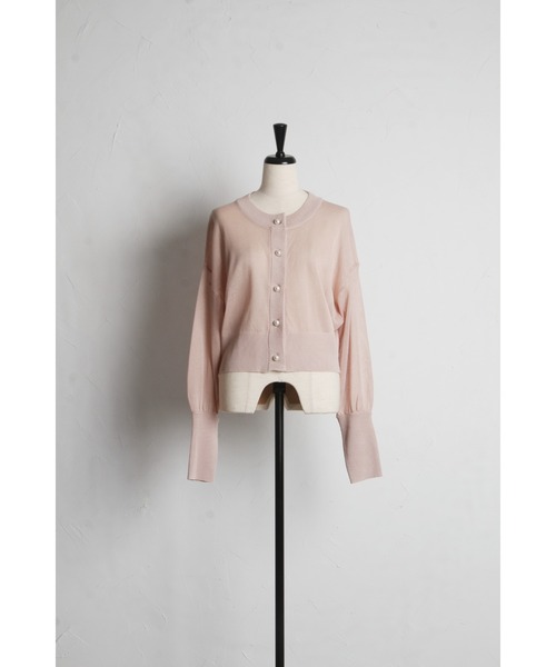 tocco closet(トッコ クローゼット)の「パール釦シアーラメニットカーディガン(カーディガン/ボレロ・レディース・サックスブルー/ピンクベージュ/ミント/ブラック/オフホワイト・M)」の14枚目の写真