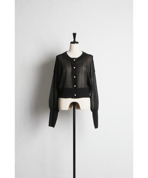tocco closet(トッコ クローゼット)の「パール釦シアーラメニットカーディガン(カーディガン/ボレロ・レディース・サックスブルー/ピンクベージュ/ミント/ブラック/オフホワイト・M)」の13枚目の写真
