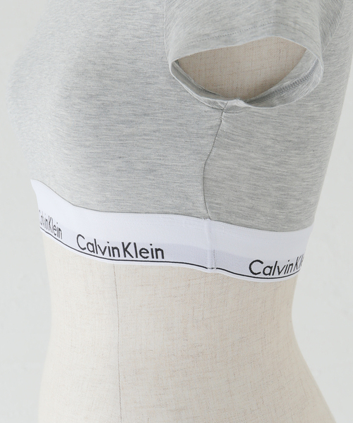 Calvin Klein（カルバン・クライン）の「Calvin Klein T-SHIRT BRALETTE　QF7213AD（その他アンダーウェア/インナー・レディース・ブラック/ホワイト/チャコールグレー・MEDIUM/SMALL）」の18枚目の写真