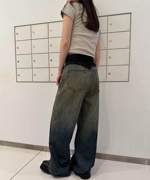 solleim（ソルレム）の「ダメージドッキングヴィンテージデニム（デニムパンツ・レディース・ブルー/ブラック・S/M）」の10枚目の写真