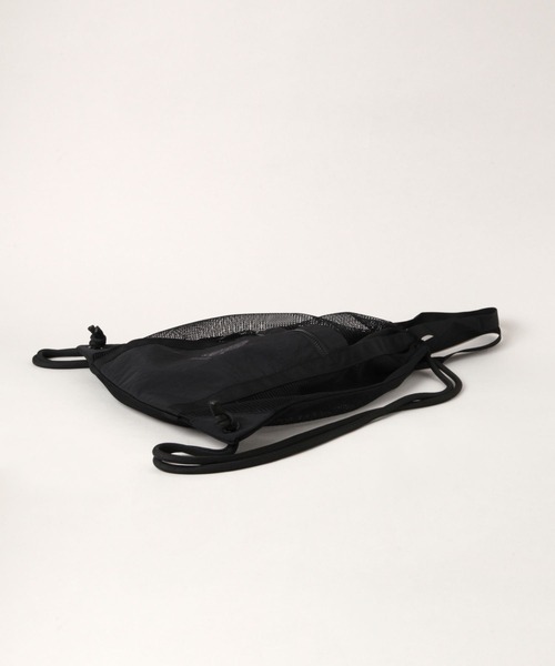 RAGEBLUE（レイジブルー）の「【TOTONOW/トトナウ】コラボナップサック（ショルダーバッグ・メンズ・ブラック・FREE）」の4枚目の写真