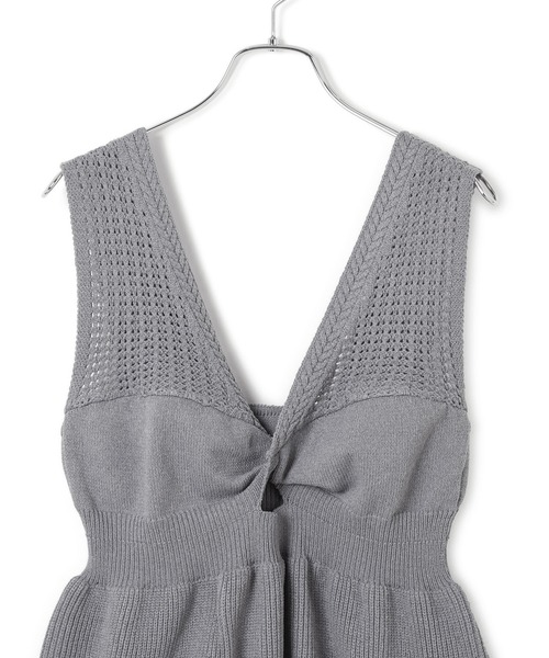 ADAM ET ROPE'(アダムエロペ)の「【WEB限定・洗える】ツイストニットビスチェ(ニット/セーター・レディース・オフホワイト/グレー/ブラック・FREE)」の20枚目の写真