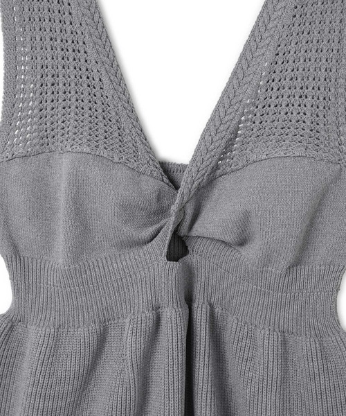 ADAM ET ROPE'(アダムエロペ)の「【WEB限定・洗える】ツイストニットビスチェ(ニット/セーター・レディース・オフホワイト/グレー/ブラック・FREE)」の18枚目の写真