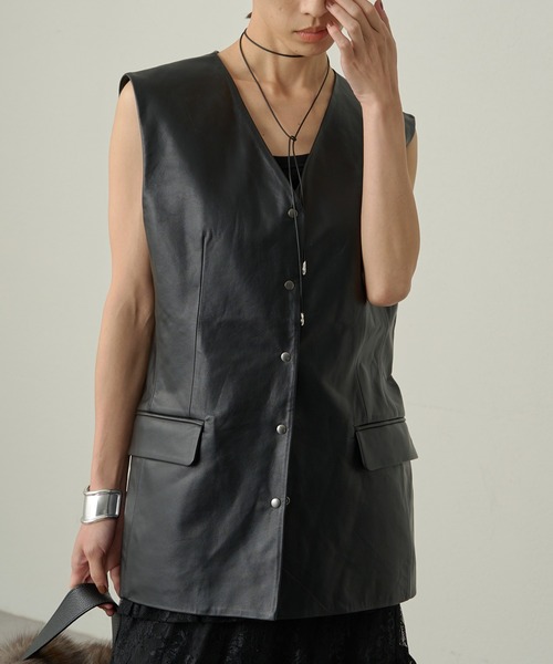 LOUNGEDRESS（ラウンジドレス）の「レザーベスト（ベスト）」 - WEAR