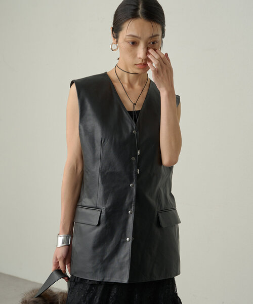 ラウンジドレス　ベスト LOUNGEDRESS（ラウンジドレス）の「レザーベスト（ベスト）」 - WEAR