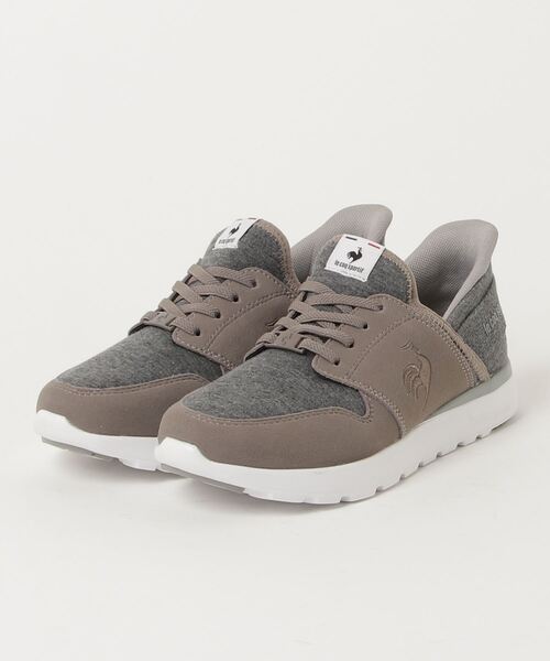 le coq sportif（ルコックスポルティフ）の「ルコックスポルティフ/LCS  ラ セーヌ SI さっと履けるシューズ /消臭 LU4FSN52LZ（スニーカー・レディース・ブラック×ホワイト/ホワイト×ネイビー/グレー系・23.0cm/23.5cm/24.0cm/24.5cm/25.0cm/22.5cm）」の3枚目の写真