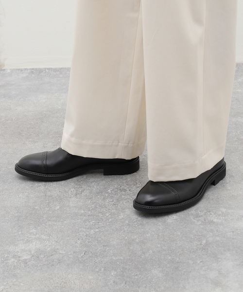 markaware（マーカウェア）の「MARKAWARE (マーカウェア) TRIPLE PLEATED TROUSERS A24C03PT02C（スラックス・メンズ・アイボリー・2/1）」の8枚目の写真