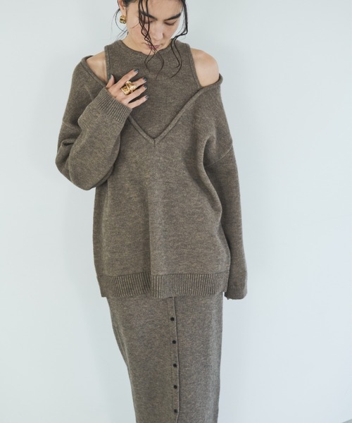 AIC.（エーアイシー）の「アルパカタッチカットアウトオーバーサイズニット（ニット/セーター・レディース・ブラック/チャコールグレー/グレイッシュベージュ・FREE）」の20枚目の写真