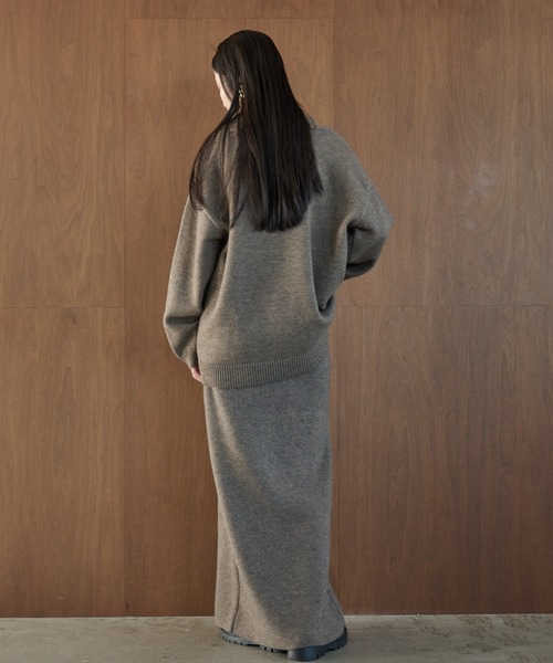 AIC.（エーアイシー）の「アルパカタッチカットアウトオーバーサイズニット（ニット/セーター・レディース・ブラック/チャコールグレー/グレイッシュベージュ・FREE）」の16枚目の写真