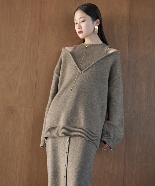 AIC.（エーアイシー）の「アルパカタッチカットアウトオーバーサイズニット（ニット/セーター・レディース・ブラック/チャコールグレー/グレイッシュベージュ・FREE）」の7枚目の写真