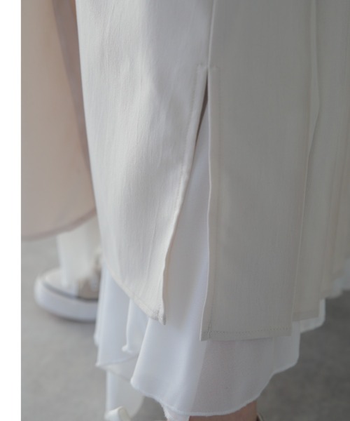 HUG.U（ハグユー）の「洗練バックプリーツワンピ（ワンピース・レディース・ダークグレー/サンドベージュ/ホワイト/ブラック/オリーブ/アイボリー・FREE）」の8枚目の写真