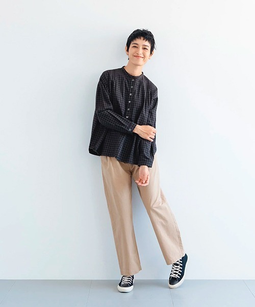 【セール】コットンミニチェックのタックシャツ（シャツ/ブラウス）｜D（ディー）