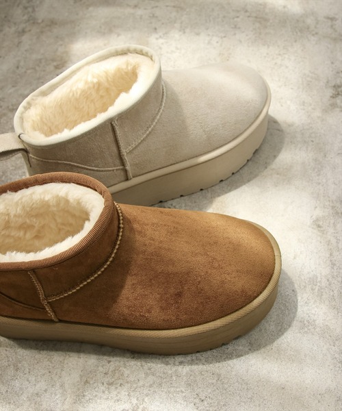 clear（クリア）の「【お気に入り登録数1万人突破！】厚底ショートムートンブーツ［大人 カジュアル 着回し力抜群］≪再入荷≫（ブーツ・レディース・キャメル/アイボリー・M/L）」の5枚目の写真