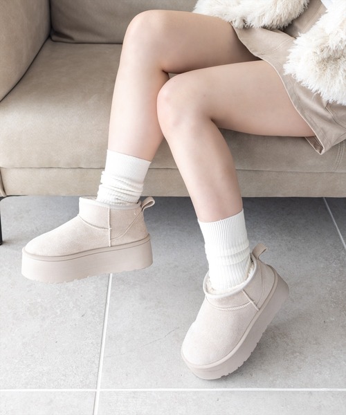 clear（クリア）の「【お気に入り登録数1万人突破！】厚底ショートムートンブーツ［大人 カジュアル 着回し力抜群］≪再入荷≫（ブーツ・レディース・キャメル/アイボリー・M/L）」の17枚目の写真